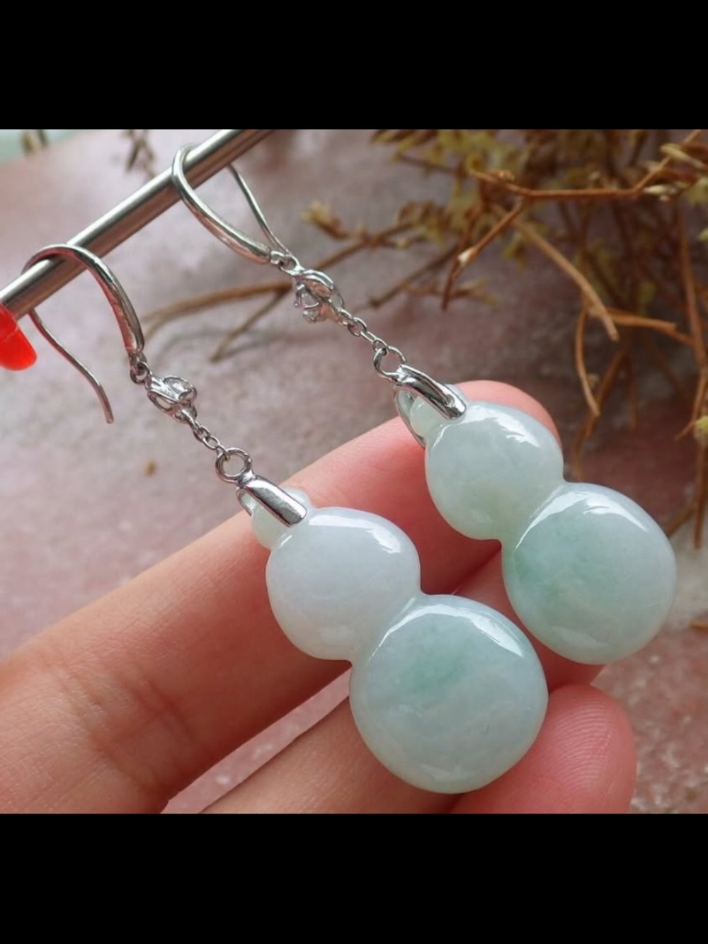 Sterling silver 925 Certificate Jadeite Jade Grade A Green dangle Earring Gourd